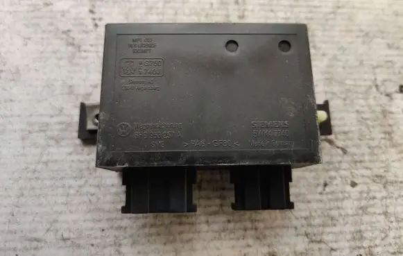 Volkswagen Polo III 6N 6N2 6NF Immobilizer control unit/module 6H0953257A 93049M0