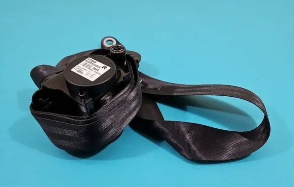 Hyundai i20 (GB IB) Front seatbelt 88820-C8000 IMPRK1424598