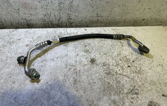 KIA Ceed Air conditioning (A/C) pipe/hose 97762A6250