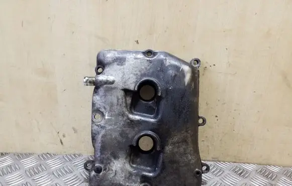 Subaru Outback Rocker cam cover 