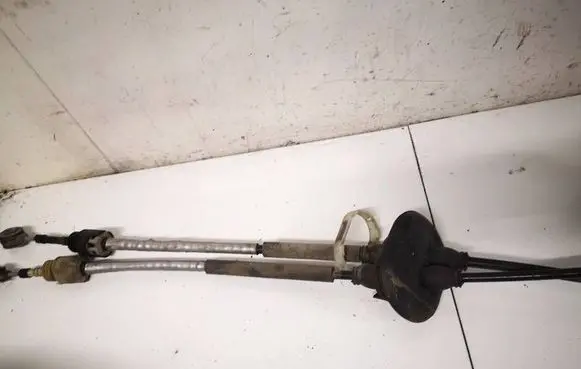 Peugeot Partner Gear shift cable linkage 
