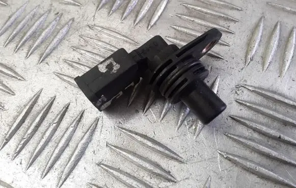 Volkswagen Golf IV Camshaft position sensor 036907601B