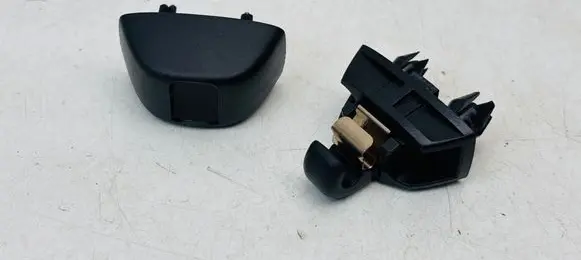 Audi Q8 e-tron Sun visor clip/hook/bracket 4G0857563