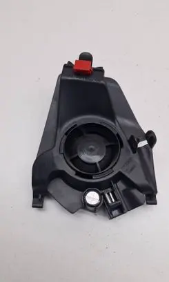 Volvo V70 High frequency speaker in the rear doors 8633992