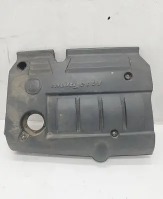 Engine cover (trim)