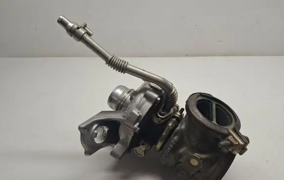 BMW 7 G11 G12 Turbo 82960305 8600290