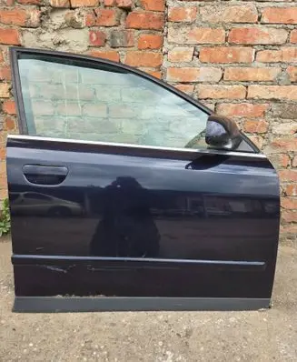 Audi A4 S4 B6 8E 8H Front door