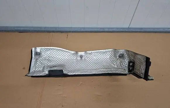 Mini One - Cooper F56 F55 Heat shield in engine bay 7290802 51717290802