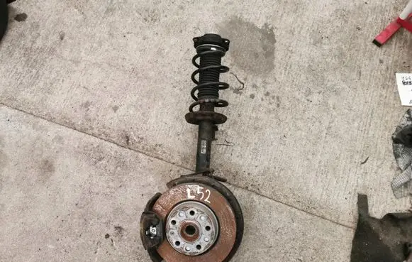 Audi A3 S3 8V Front wiper linkage and motor przod