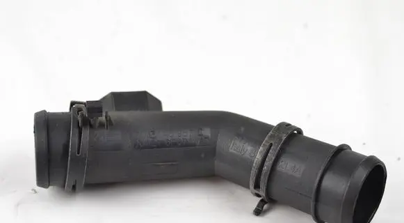 Intercooler hose/pipe