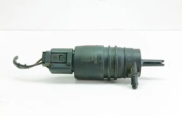 BMW 3 E46 Windscreen/windshield washer pump 23113 8624