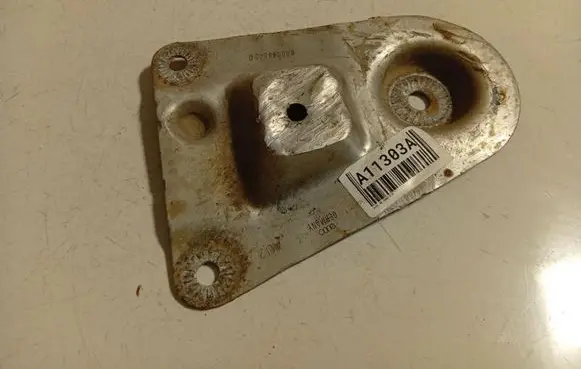 Audi A6 S6 C5 4B Engine mounting bracket 8D0399542B