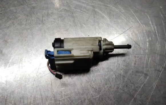 Volkswagen Transporter - Caravelle T5 Brake pedal sensor switch 8E0927189B