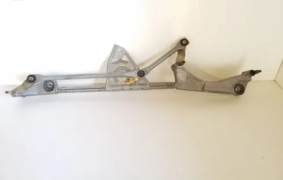 Mercedes-Benz C W203 Front wiper linkage A2038240105 A2038240305