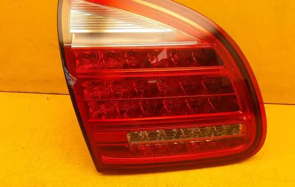 Porsche Cayenne (92A) Rear/tail lights 7P5945093K