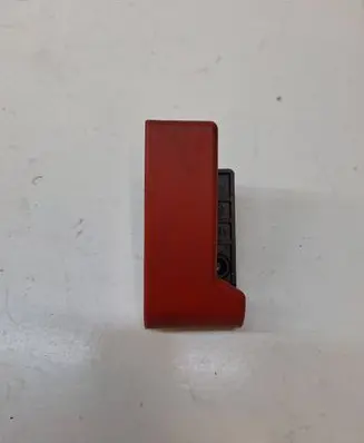 Mercedes-Benz ML W164 Engine bonnet (hood) release handle