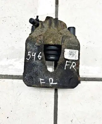 Volkswagen Polo VI Front brake caliper 