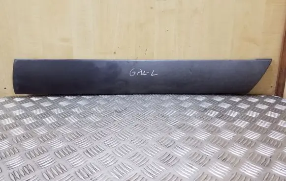 Renault Espace III Rear door trim (molding) 6025308297