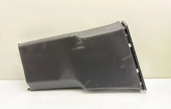 Skoda Octavia Mk4 (B) pillar trim (bottom) 5E3867282
