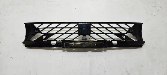 Cupra Formentor Front bumper lower grill 5FF853667A