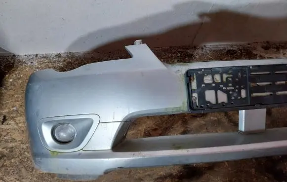 Subaru Legacy Front bumper