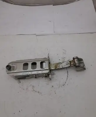 Mercedes-Benz Sprinter W906 Front door check strap stopper A9067200016