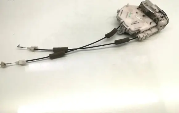 Honda FR-V Rear door lock