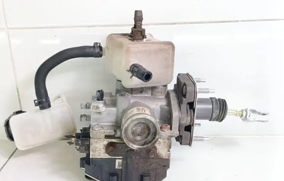 Hyundai Ioniq Master brake cylinder 58500G7400