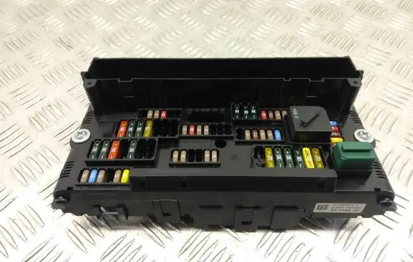 BMW X3 F25 Fuse module 9315150