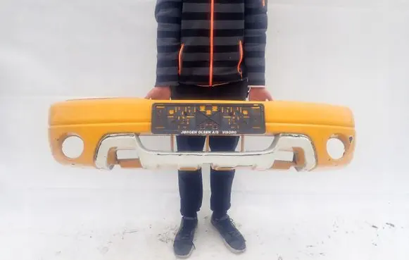 Suzuki Grand Vitara I Front bumper