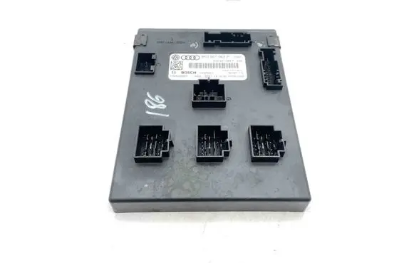 Audi Q5 SQ5 Central body control module 8K0907063P
