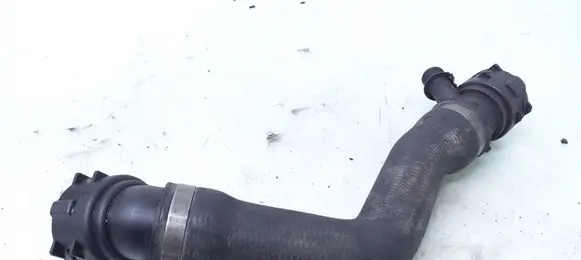 BMW 5 E60 E61 Engine coolant pipe/hose 7789723