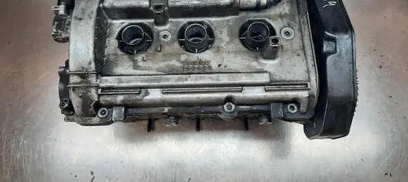 Audi A6 Allroad C5 Engine head 