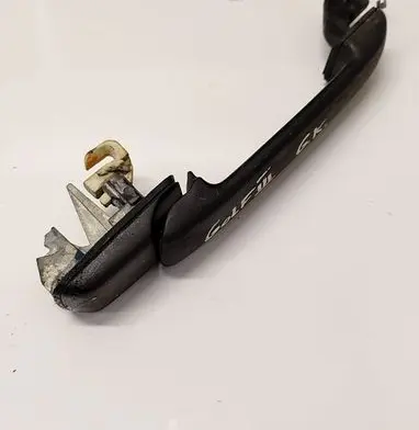 Volkswagen Golf III Front door exterior handle 1H0837211