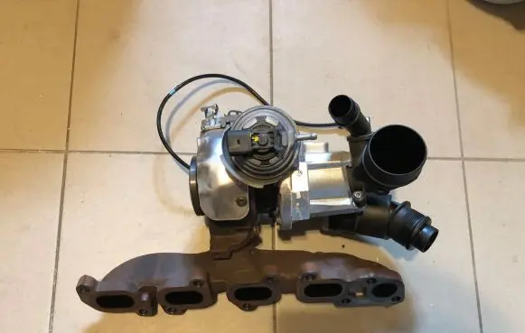 Audi Q2 - Turbo 8476710004