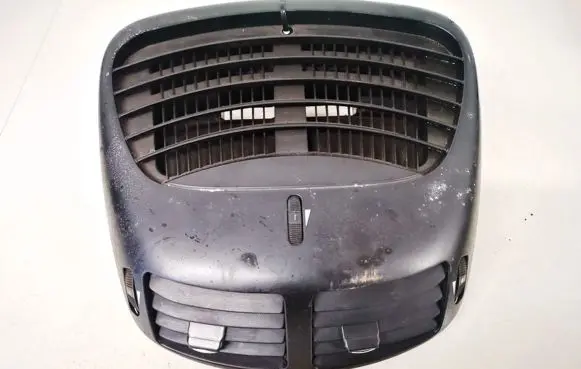 Alfa Romeo 147 Dash center air vent grill 225501
