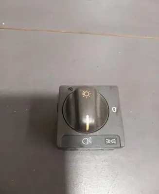 Volvo S70 V70 V70 XC Light switch 9472473 13550380 9317403
