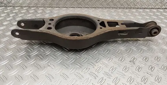 Toyota C-HR I Rear upper control arm/wishbone