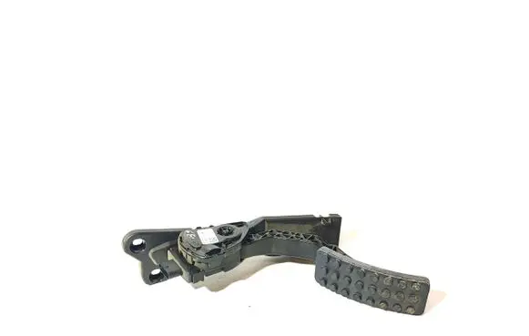 Mercedes-Benz ML W166 Accelerator throttle pedal A1663000204 6PV93396602