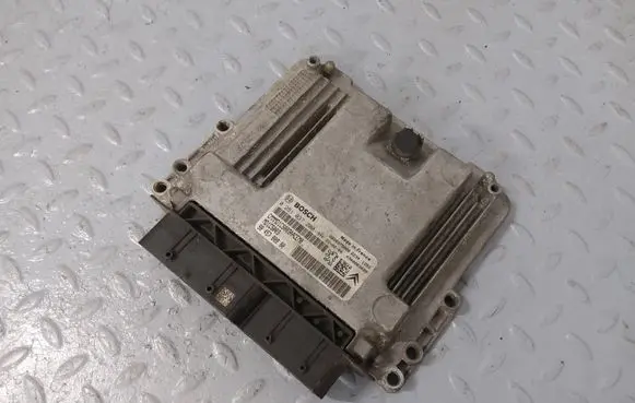 Peugeot Partner III Engine control unit/module 9845780880 9826975080 0281037200