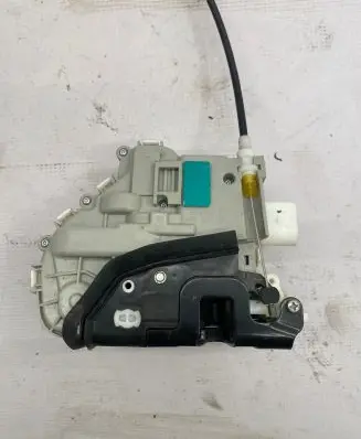 Audi A4 S4 B9 Front door lock 8X1837015C