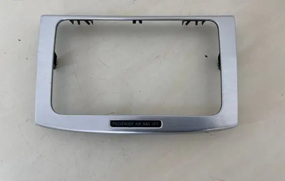Volkswagen PASSAT B6 Radio/GPS head unit trim 3C0858069P