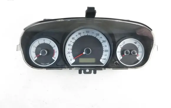 KIA Ceed Speedometer (instrument cluster) 940031H010
