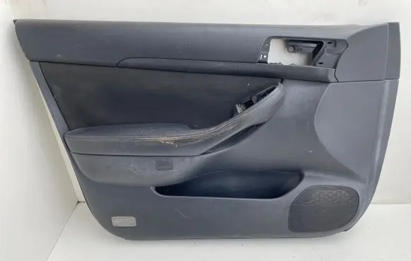 Toyota Avensis T250 Front door card panel trim 204T529