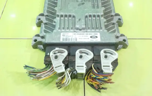 Rover Range Rover Engine control unit/module 8H2Q12A650AB