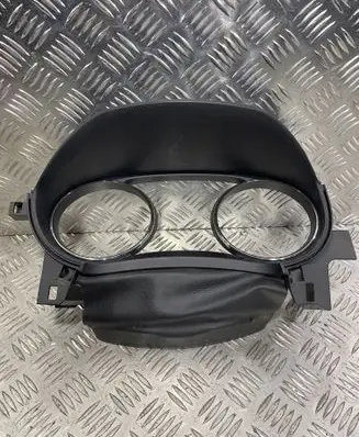 Nissan Qashqai Dashboard trim 682404EA0A