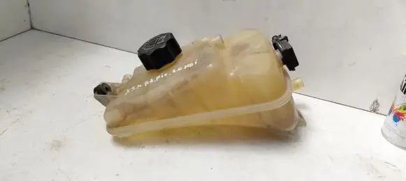 Citroen Xsara Picasso Coolant expansion tank/reservoir 9626917680