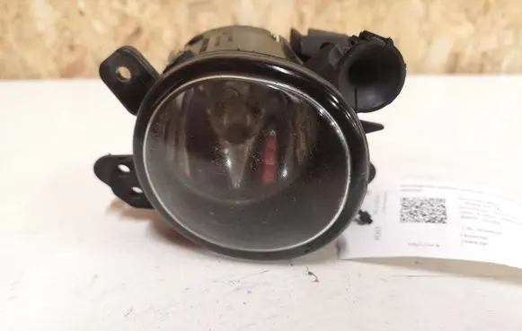 Mercedes-Benz C W204 Front fog light 1305200029 0305076002