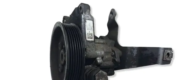 BMW 3 E92 E93 Power steering pump 7693974124