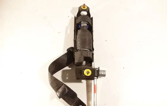 Volvo S40 Front seatbelt 30615571